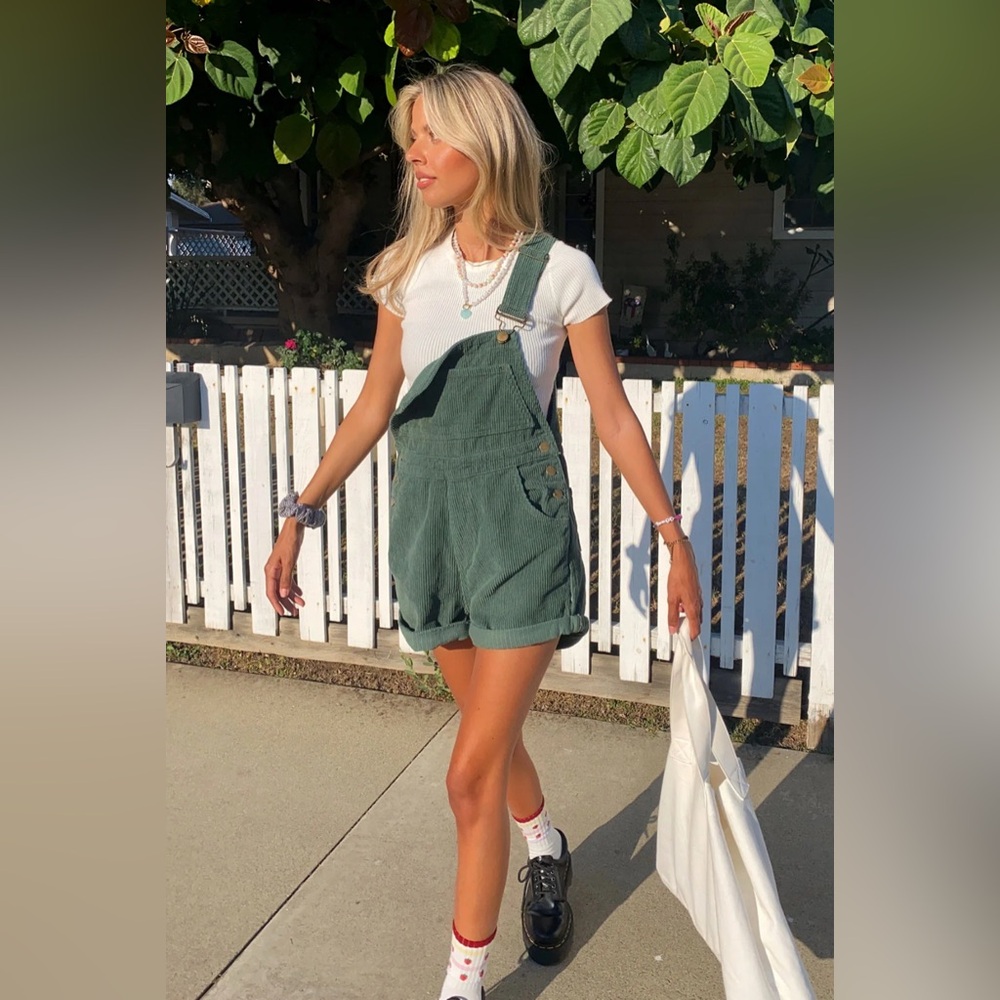 Princess Polly Kacey Short Overalls Khaki US 4